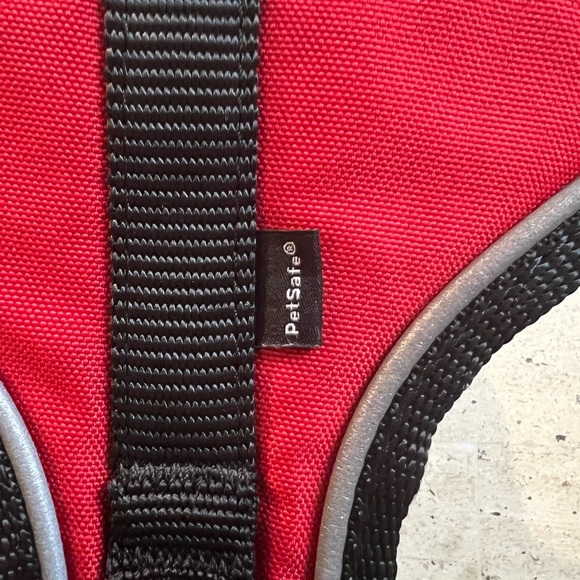 PetSafe Easy Sport Dog Harness Size Small - Picture 4 of 5